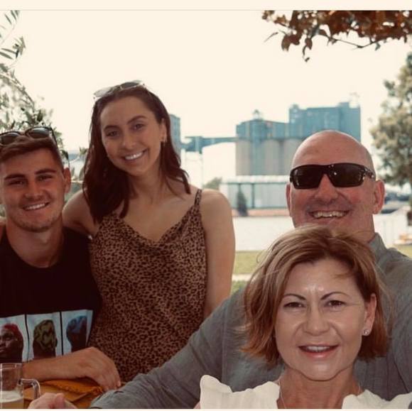 Meet your Posher, Barbara - Picture 1 of 1